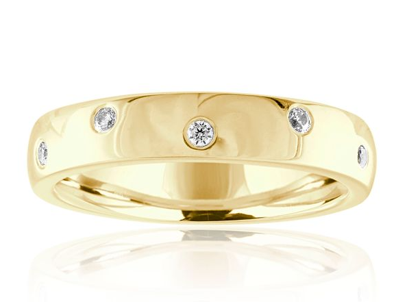 Yellow gold band with flush-set round diamonds