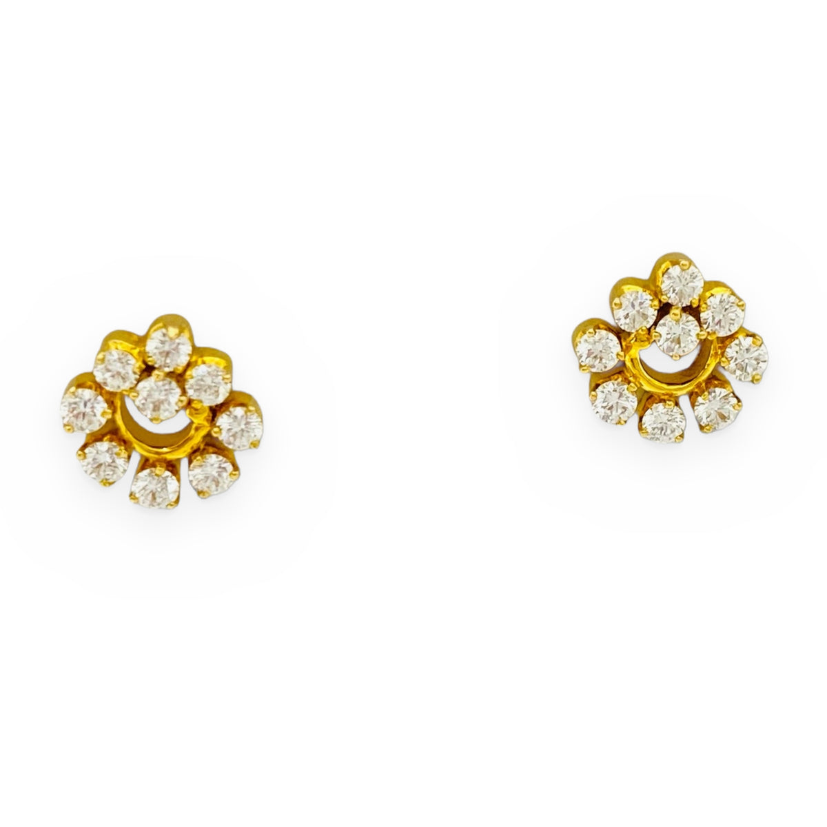Pair of yellow gold flower cluster stud earrings set with round diamonds