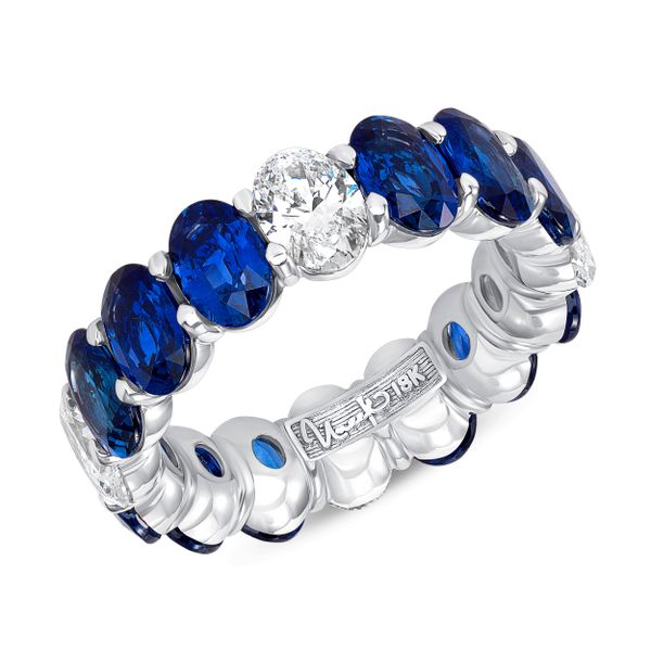 Uneek jewelry at Javeri Jewelers