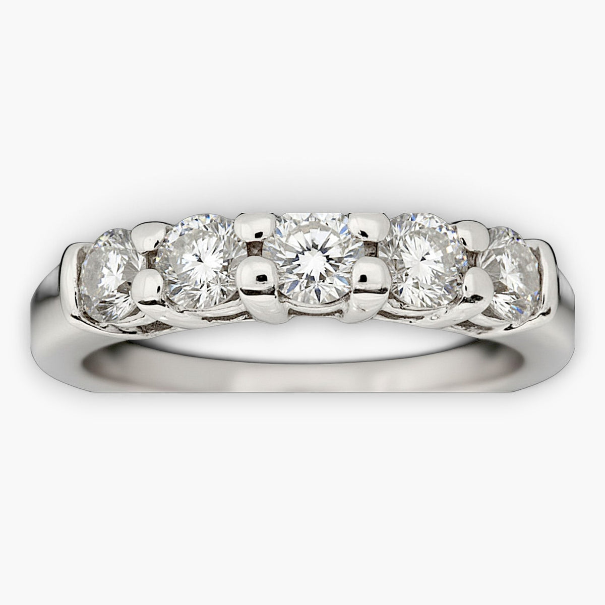 14K White Gold Round Diamond