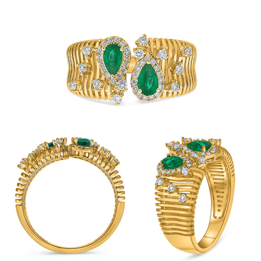14K Yellow Gold Pear Emerald Ring
