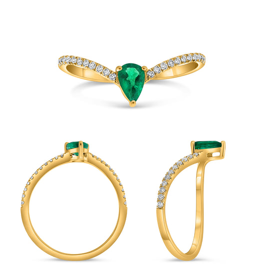 14K Yellow Gold Pear Emerald Ring