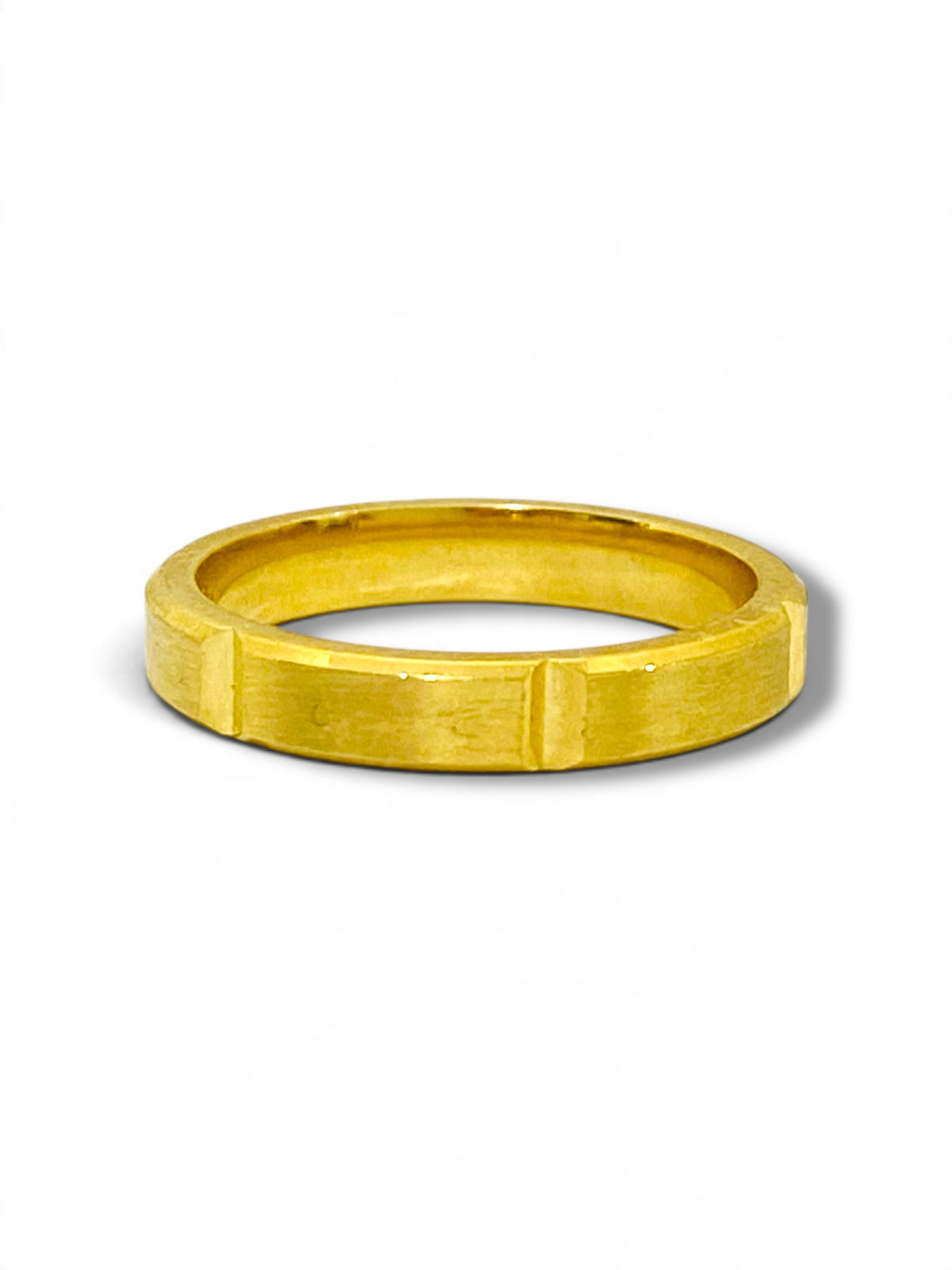 Bezel Cut Wedding Band | 14K Yellow Gold Geometric Design